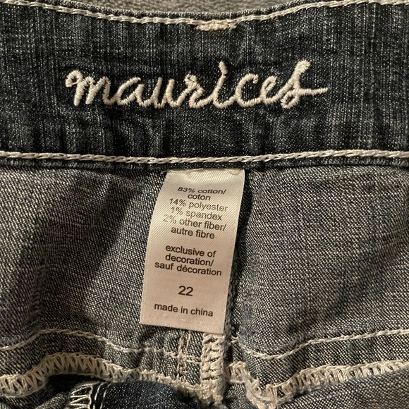Maurice’s jean skirt - Picture 3 of 3